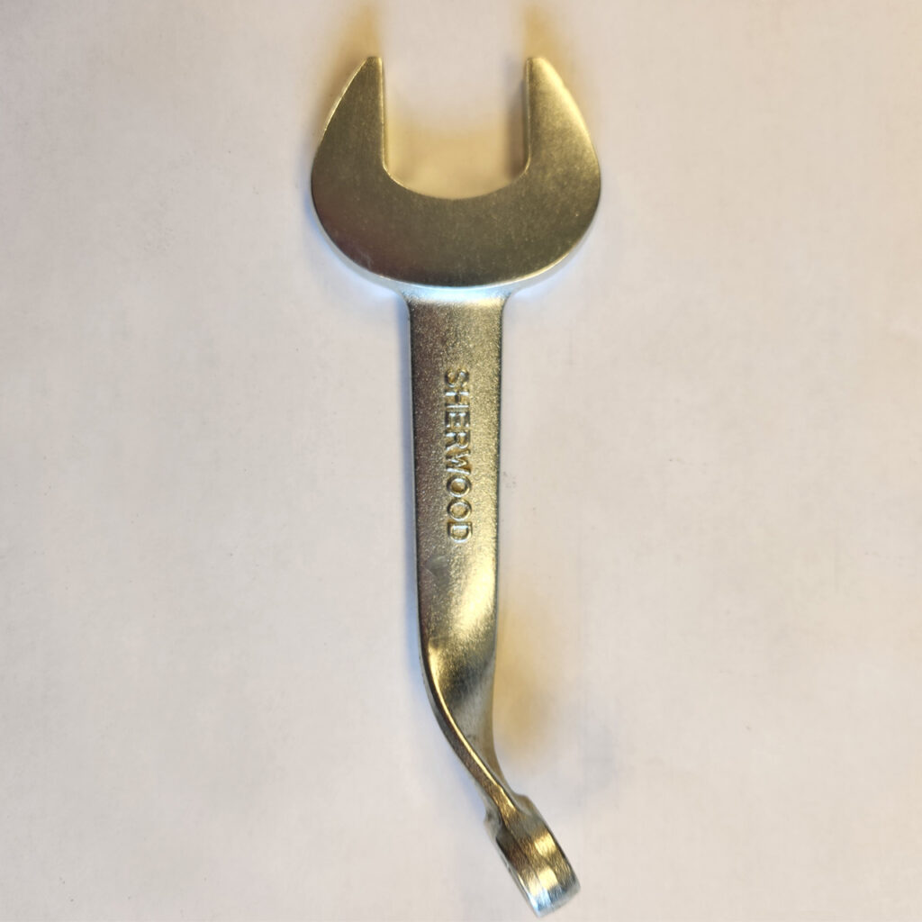 635X - Chlorine Wrench Twisted