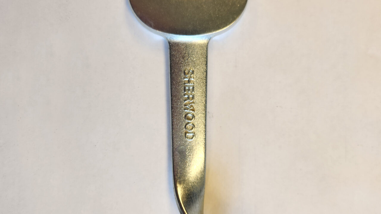 635X - Chlorine Wrench Twisted